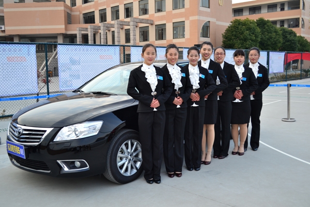 統(tǒng)一職業(yè)裝定制 統(tǒng)一職業(yè)裝定制