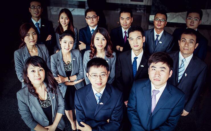 職業(yè)裝定制集體照說明 職業(yè)裝定制集體照說明