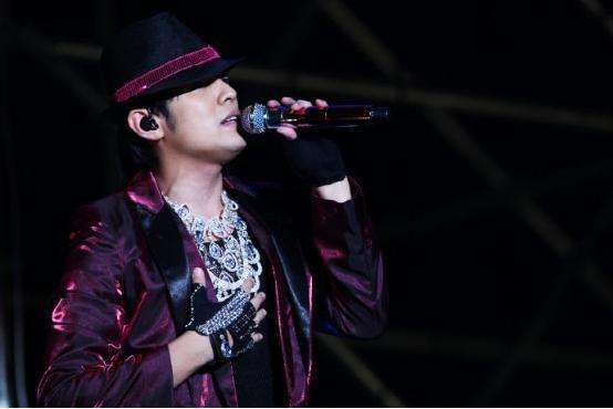 周杰倫2018地表最強演唱會 周杰倫2018地表最強演唱會