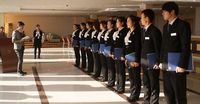 房地產(chǎn)工服定做 房地產(chǎn)工服定做