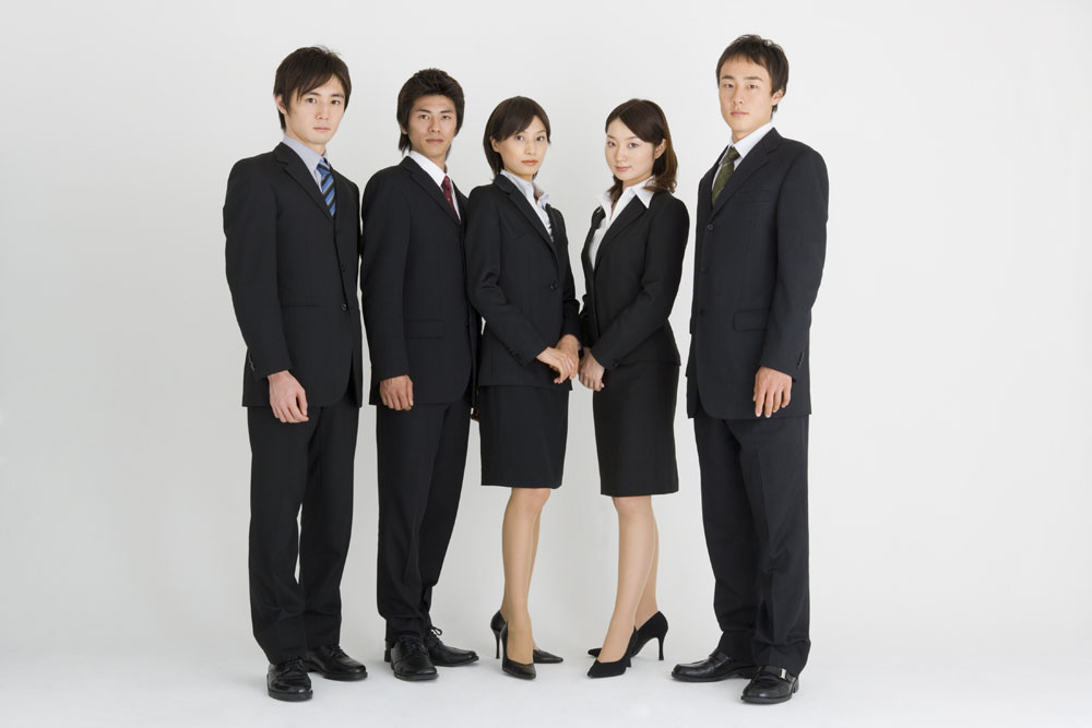 四季職業(yè)裝的搭配 四季職業(yè)裝的搭配