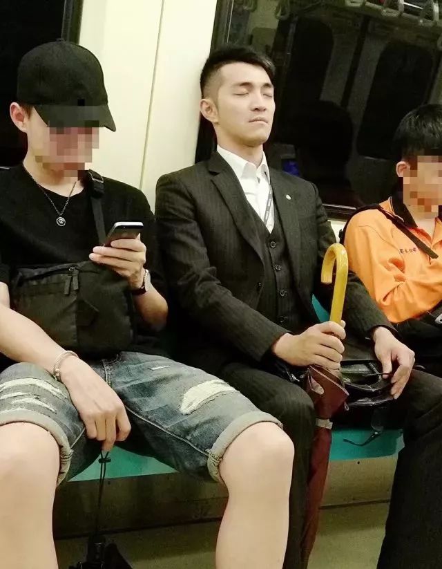 銷售職業(yè)裝定制廠家 銷售職業(yè)裝定制廠家