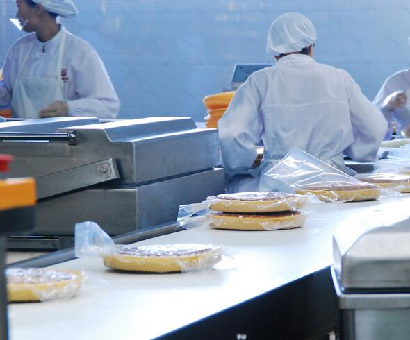 食品車間工作人員工作服要求 食品車間工作人員工作服要求